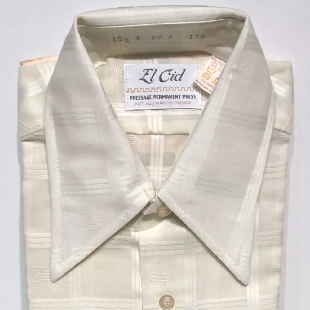 El CID Long Sleeve Button Front Medium